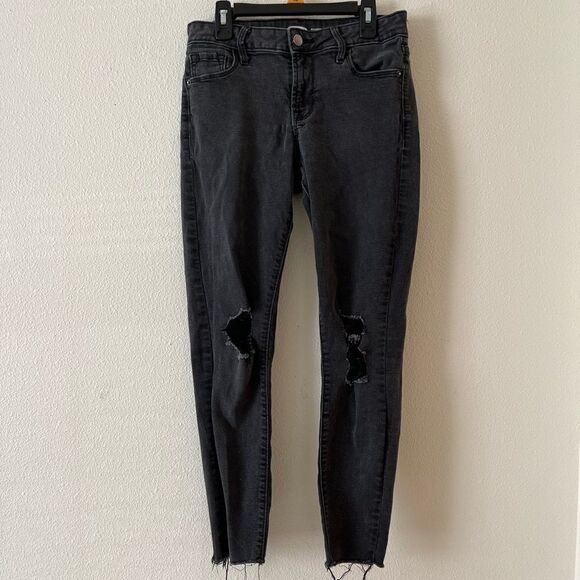 Old Navy Pants - Old Navy Rockstar Super Skinny Ankle Jeans Women’s 6 Black Distressed
